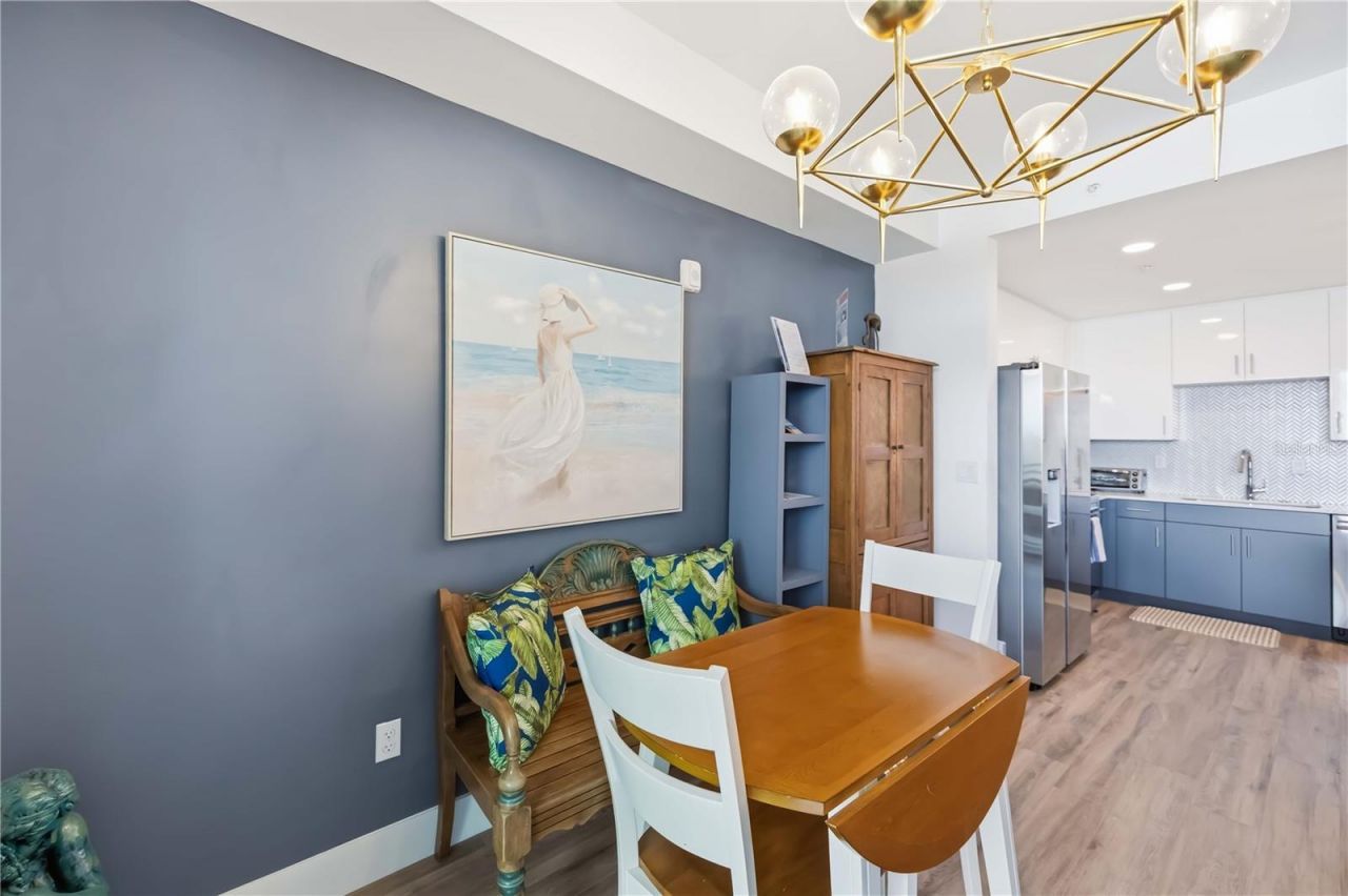 1703 N Tamiami Trail, Unit 406, Sarasota, FL 34234 Photo