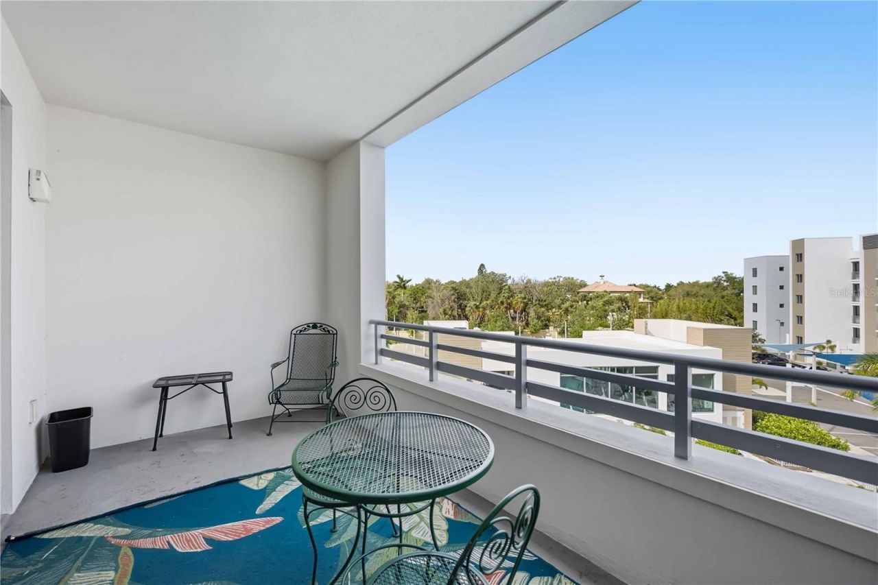 1703 N Tamiami Trail, Unit 406, Sarasota, FL 34234 Photo