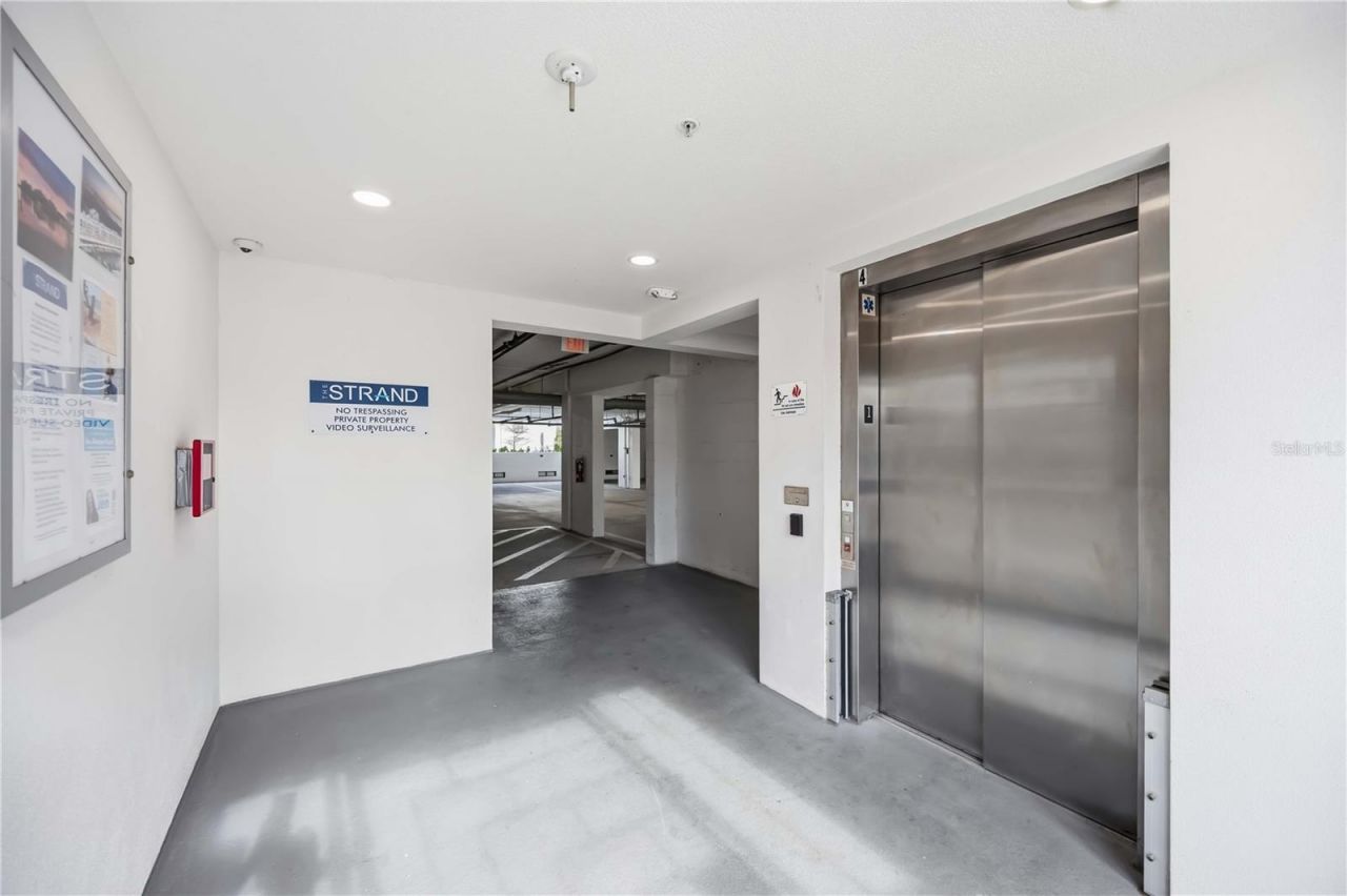 1703 N Tamiami Trail, Unit 406, Sarasota, FL 34234 Photo