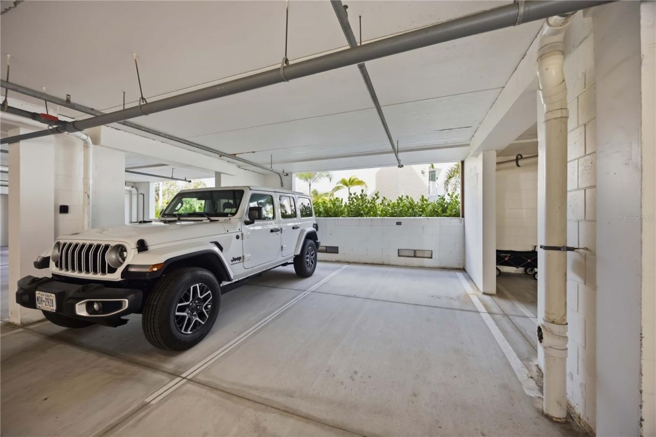 1703 N Tamiami Trail, Unit 406, Sarasota, FL 34234 Photo