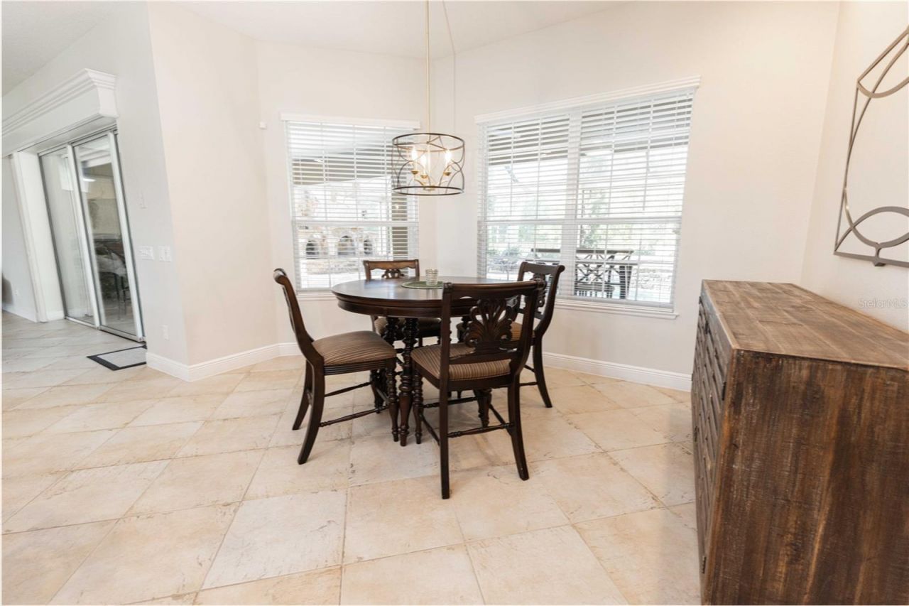 10517 NE 27th Street, Oxford, FL 34484 Photo