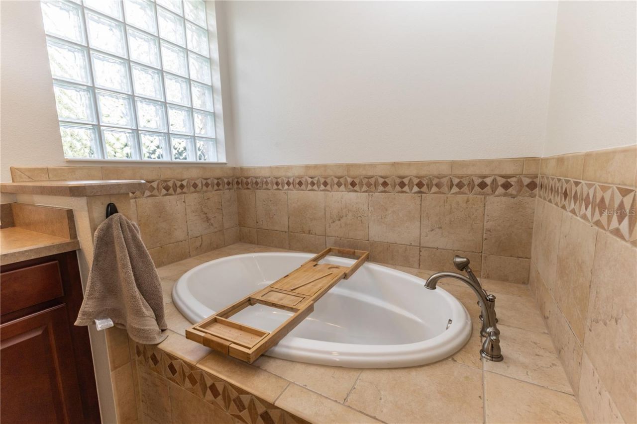 10517 NE 27th Street, Oxford, FL 34484 Photo