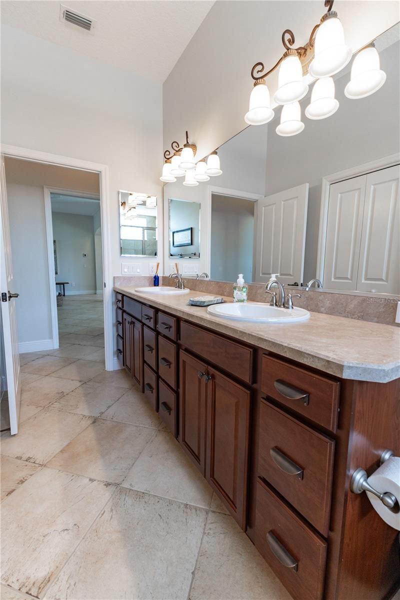 10517 NE 27th Street, Oxford, FL 34484 Photo