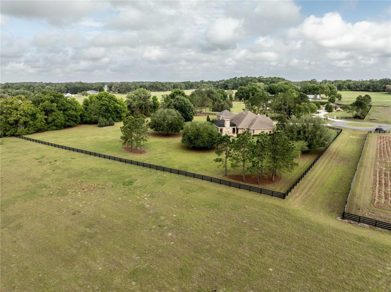 10517 NE 27th Street, Oxford, FL 34484 Photo