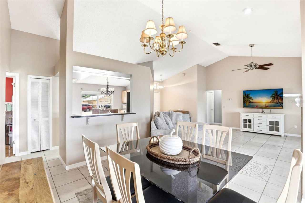 14025 Furman Avenue, Orlando, FL 32826 Photo