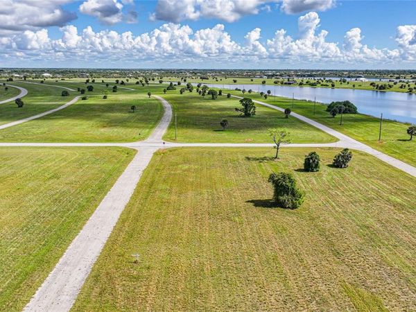 5 WILLOW ROAD , PLACIDA, FL 33946