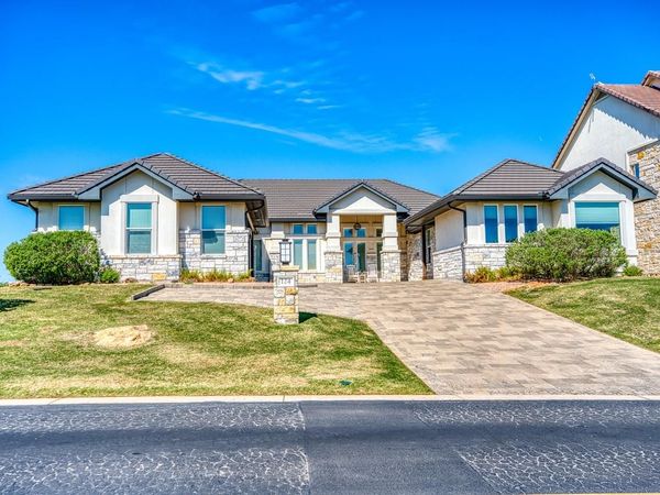 124 Apache Tears DR, Horseshoe Bay, TX 78657