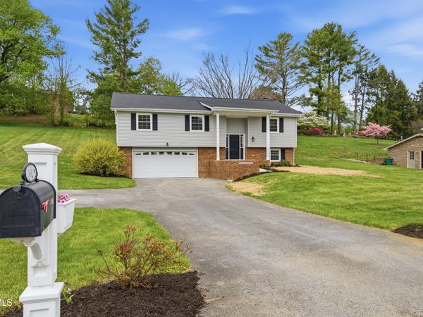 20059 Mccray Drive, Abingdon, VA 24211