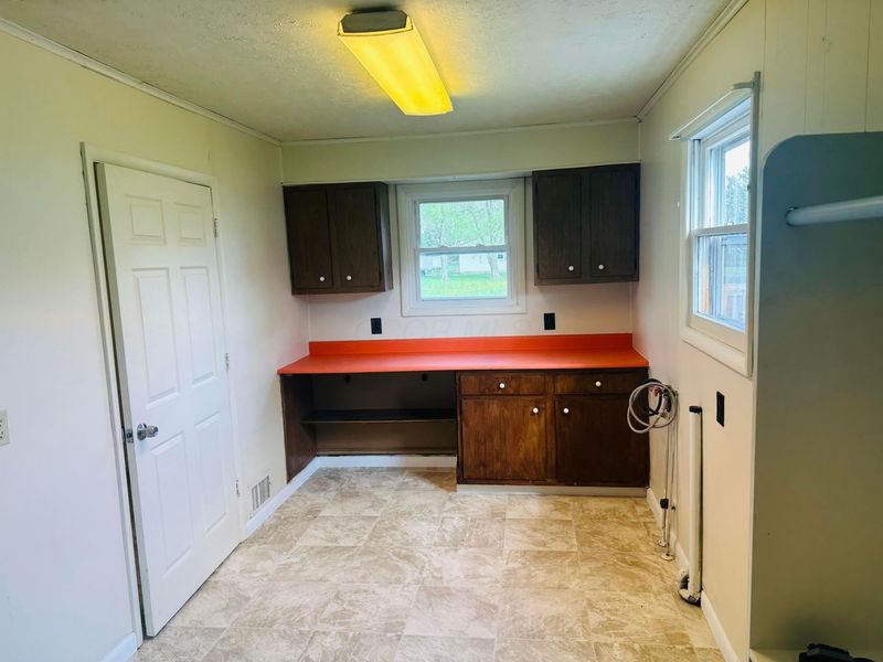 55 E Federal Street, Sedalia, OH 43151 Photo 9