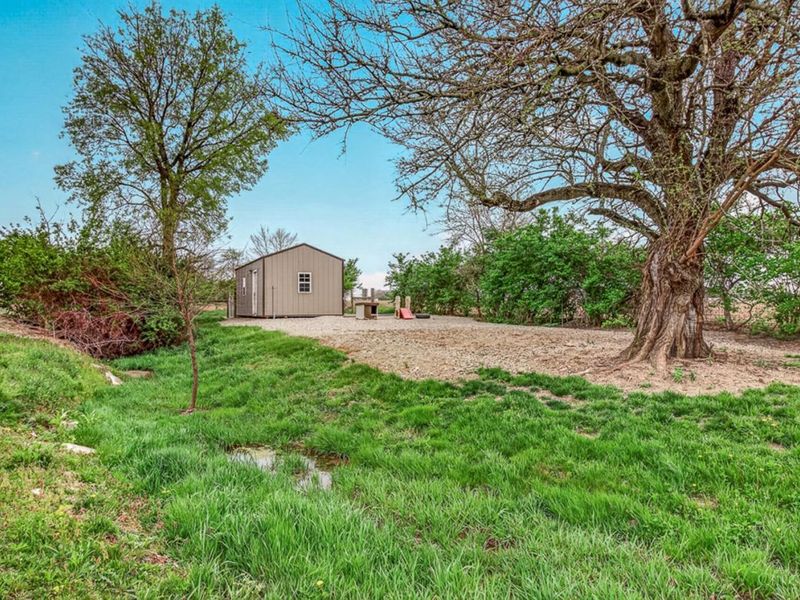 8700 Quaker Trace Road, Gratis Twp, OH 45311 Photo 35