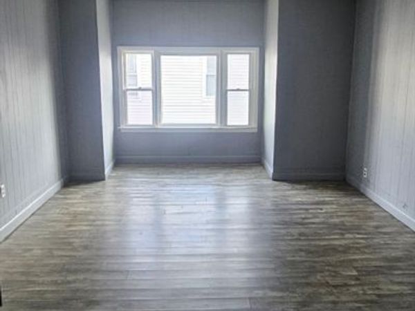 111 Covel St, Unit 3, Fall River, MA 02723