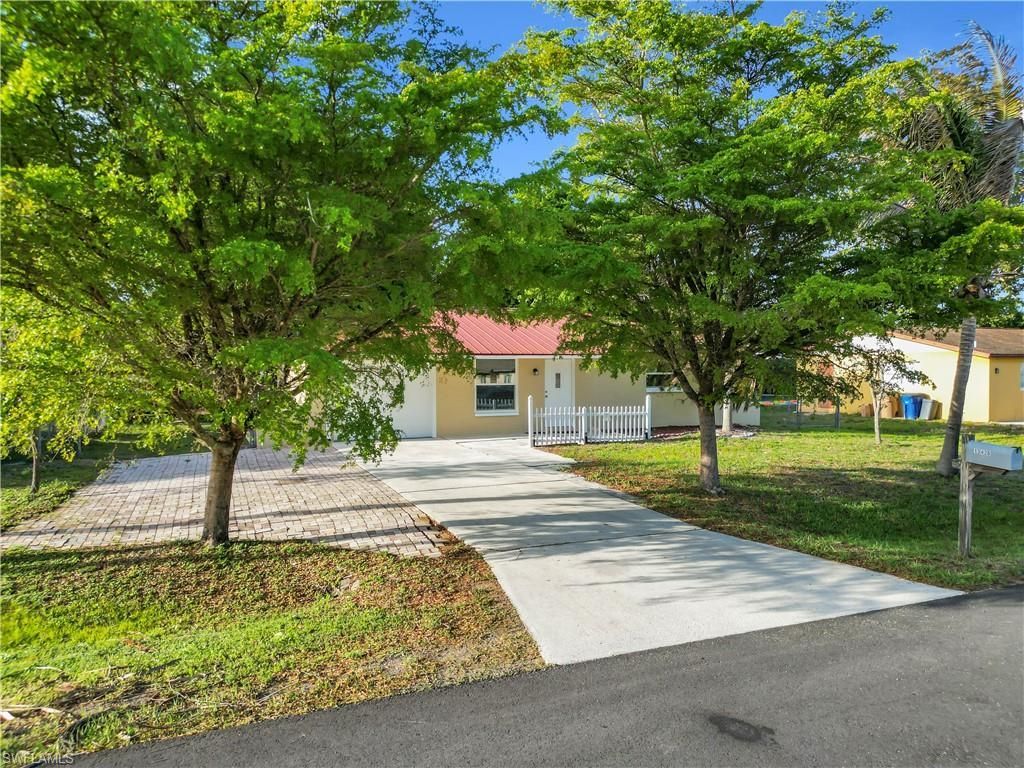 13426 1st St, Fort Myers, FL 33905 Photo