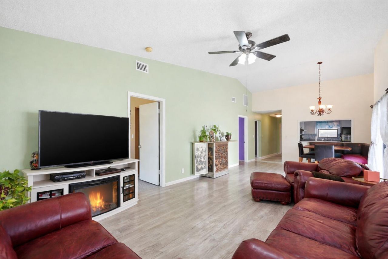 6627 N Parkway Drive, Unit 1, Margate, FL 33068 Photo