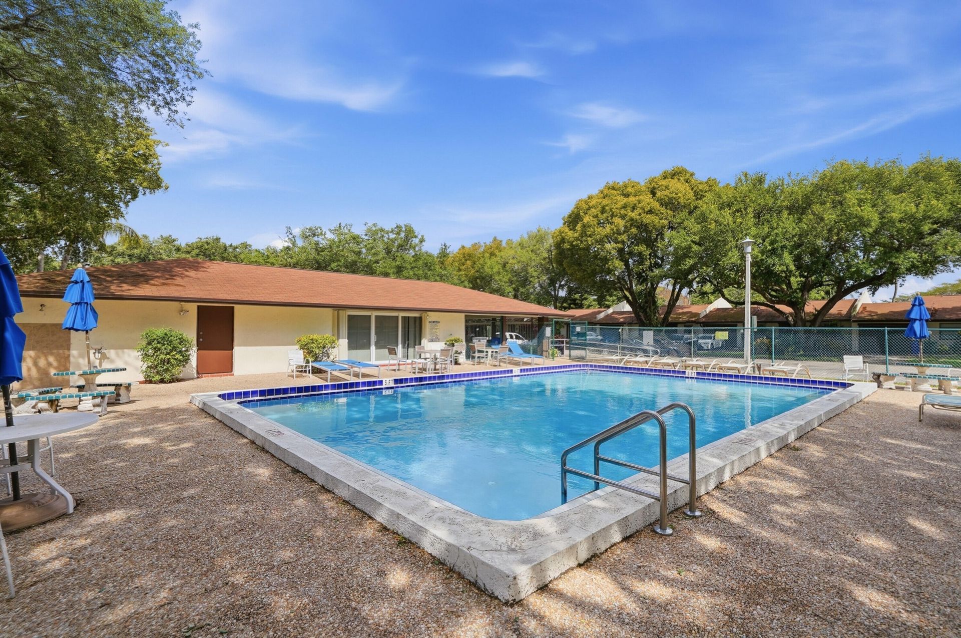 6627 N Parkway Drive, Unit 1, Margate, FL 33068 Photo