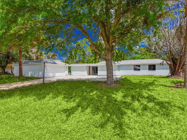 8587 SW 18th Avenue, Stuart, FL 34997