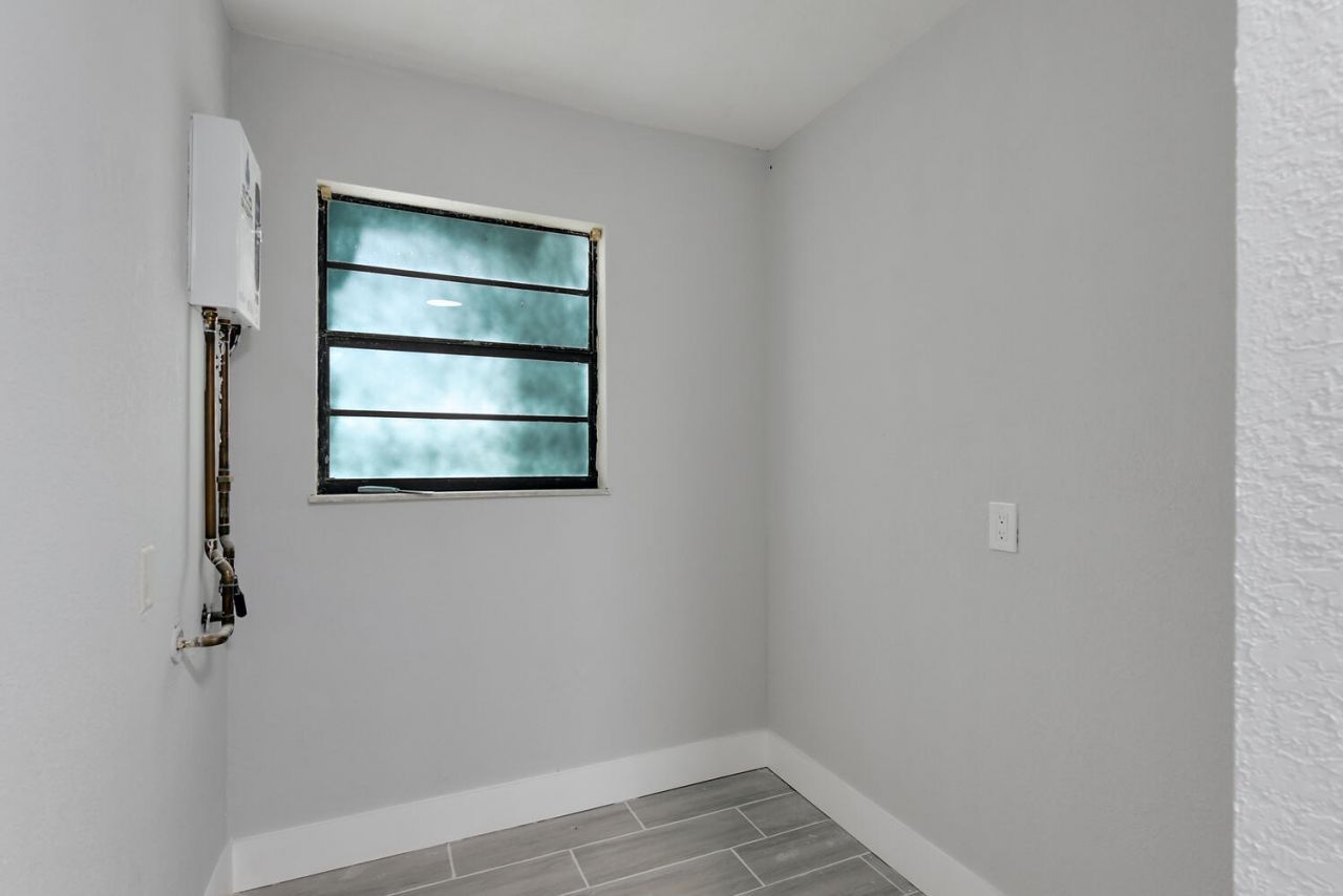 8587 SW 18th Avenue, Stuart, FL 34997 Photo