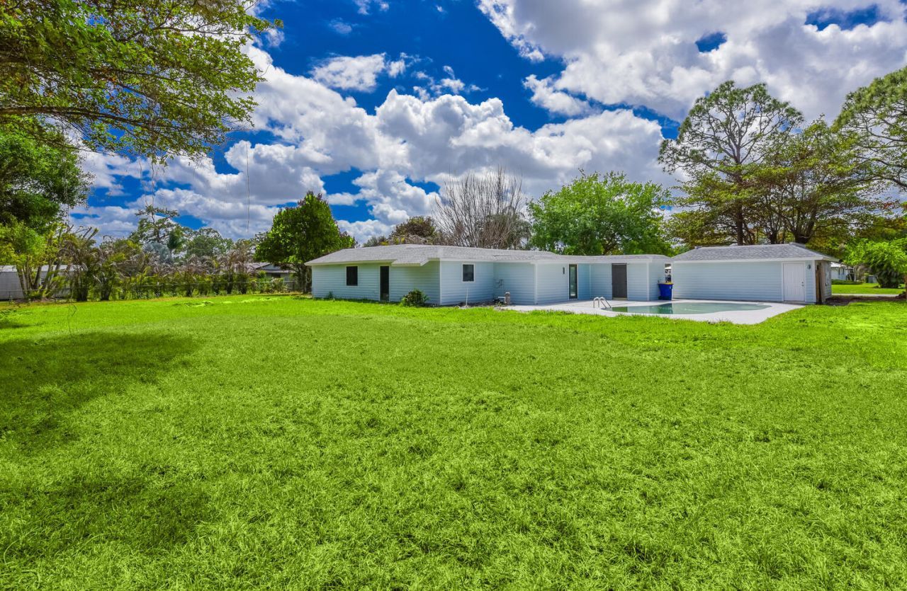 8587 SW 18th Avenue, Stuart, FL 34997 Photo