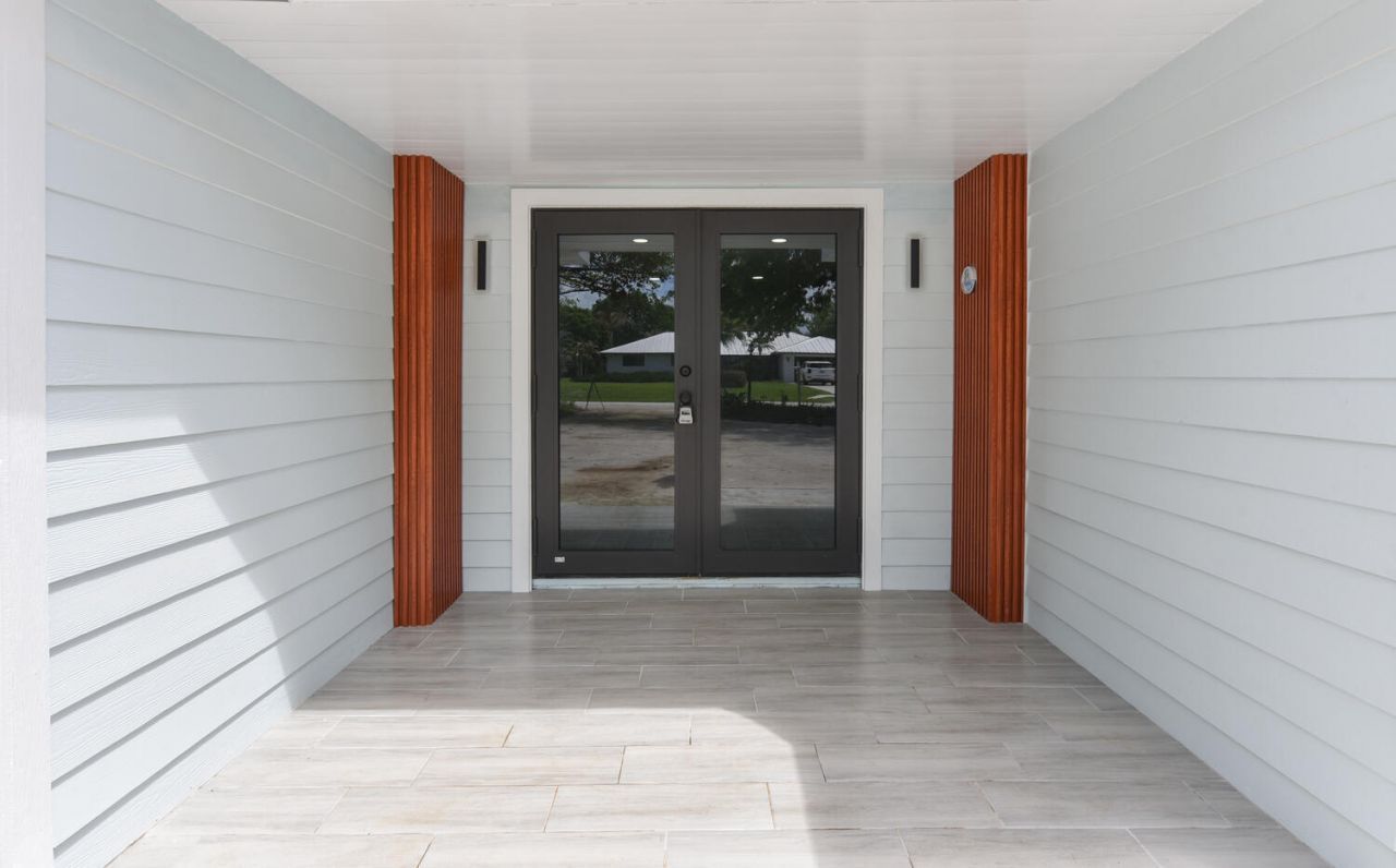 8587 SW 18th Avenue, Stuart, FL 34997 Photo