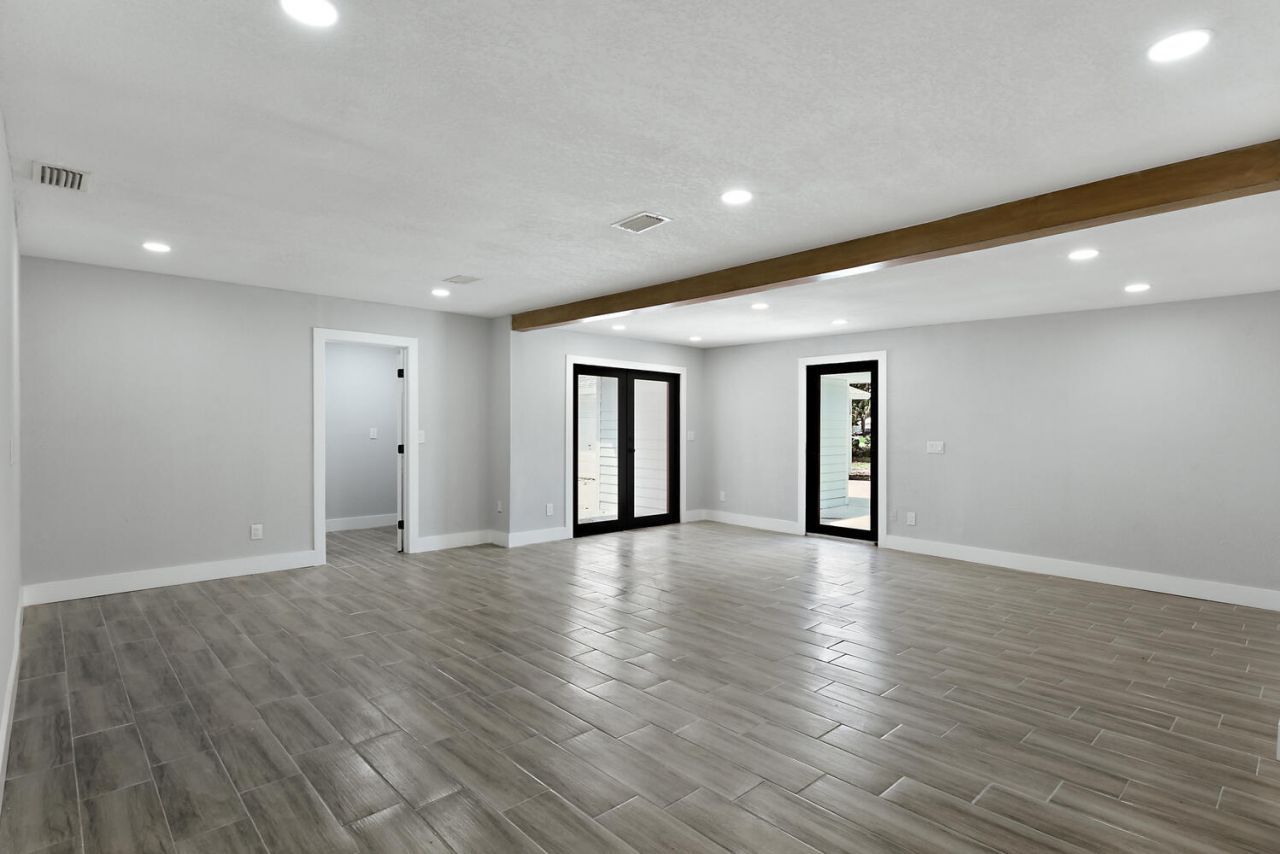 8587 SW 18th Avenue, Stuart, FL 34997 Photo