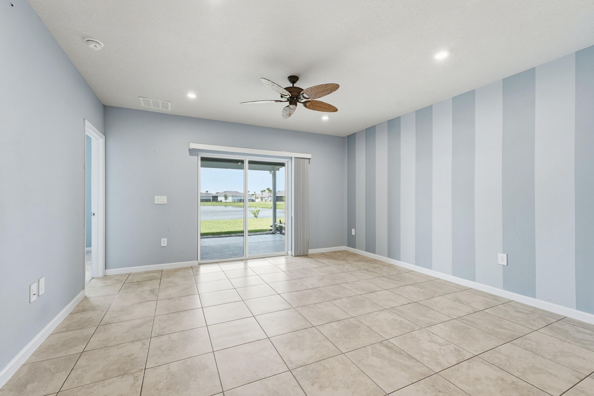 812 Persimmon Place, Fort Pierce, FL 34981 Photo