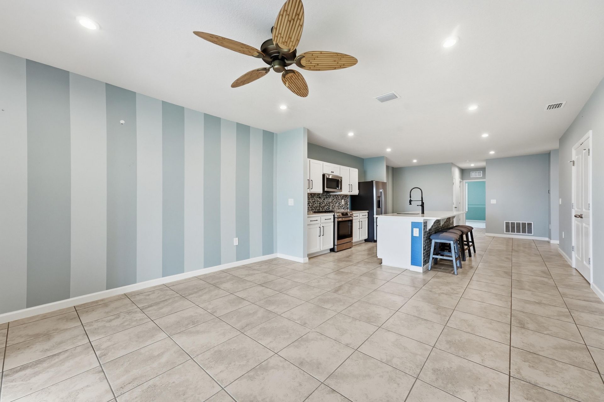 812 Persimmon Place, Fort Pierce, FL 34981 Photo