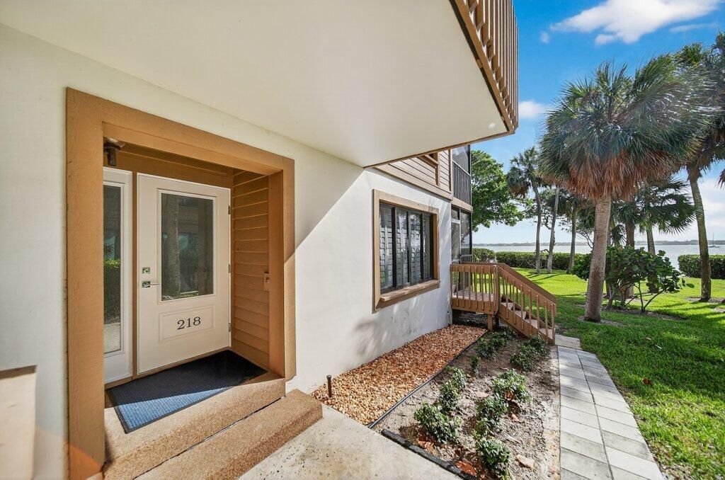 218 NE Edgewater Drive, Unit 218, Hutchinson Island, FL 34996 Photo