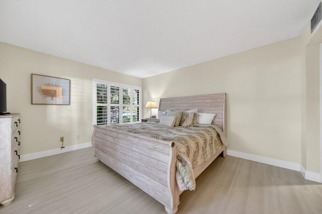 218 NE Edgewater Drive, Unit 218, Hutchinson Island, FL 34996 Photo