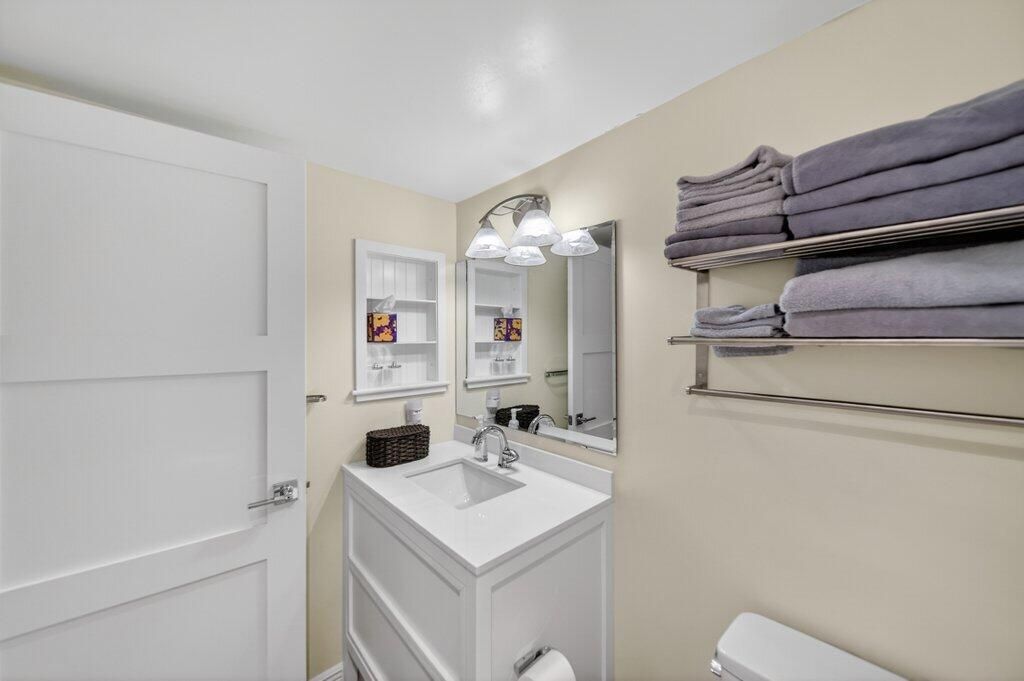 218 NE Edgewater Drive, Unit 218, Hutchinson Island, FL 34996 Photo