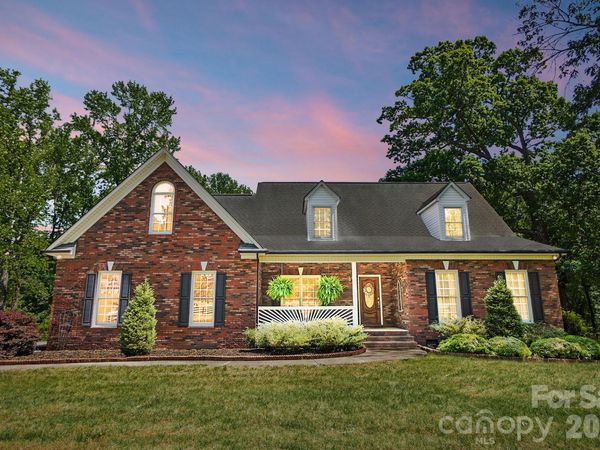 13901 Cabarrus Station Road, Midland, NC 28107