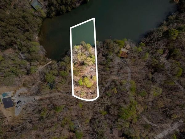 94 Cherry Lake Court, Blue Ridge, GA 30513