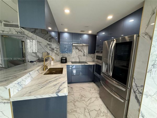 601 NE 23rd St , Unit 903, Miami, FL 33137