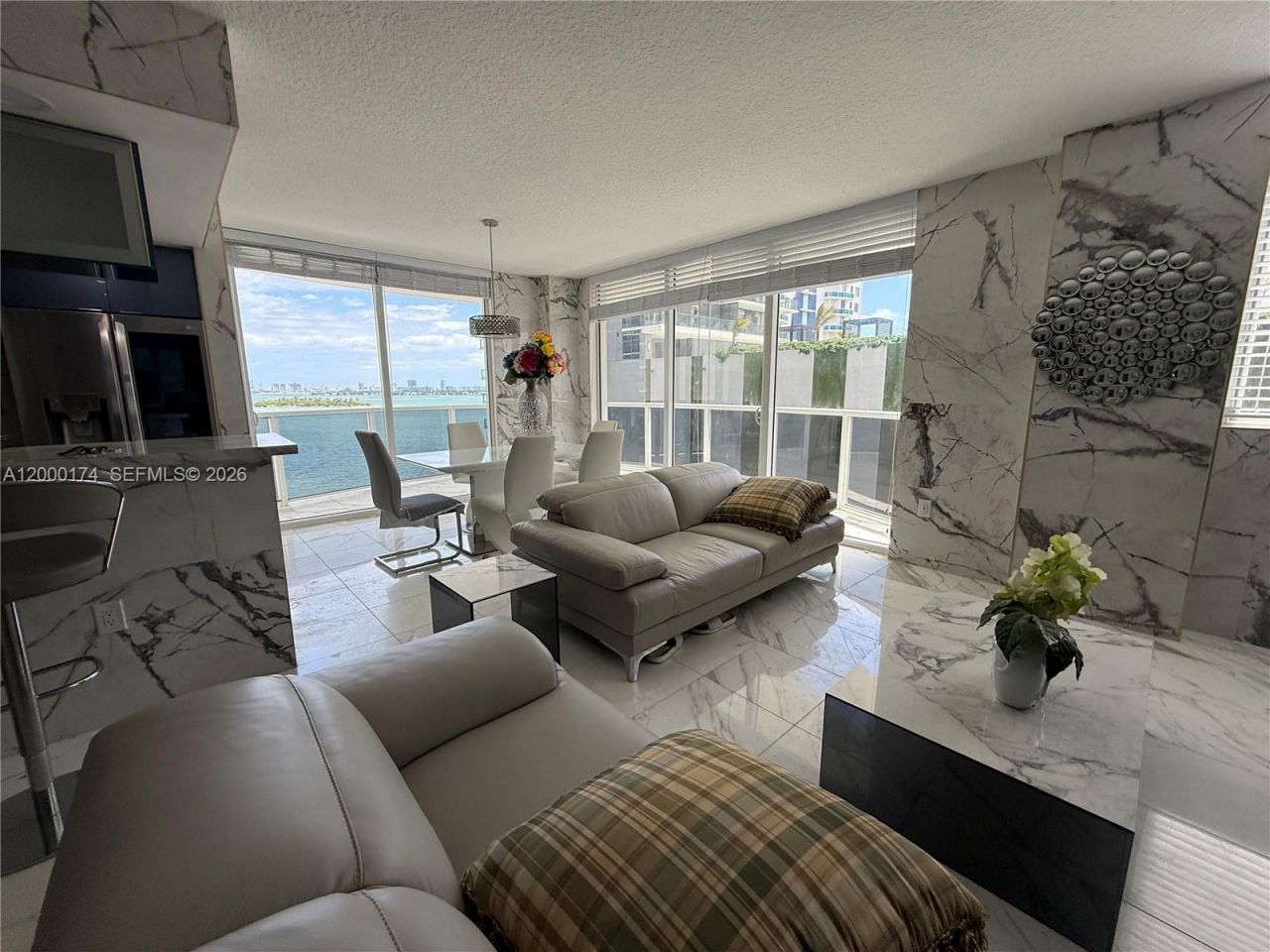 601 NE 23rd St, Unit 903, Miami, FL 33137 Photo