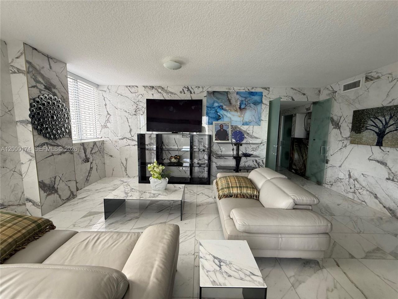 601 NE 23rd St, Unit 903, Miami, FL 33137 Photo