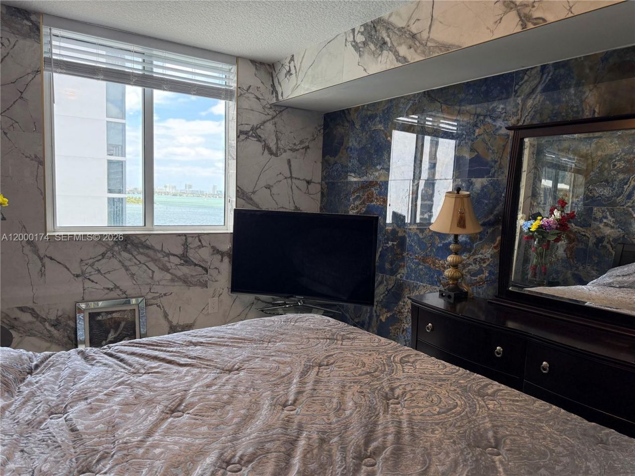 601 NE 23rd St, Unit 903, Miami, FL 33137 Photo