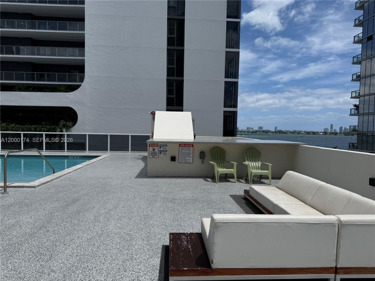 601 NE 23rd St, Unit 903, Miami, FL 33137 Photo