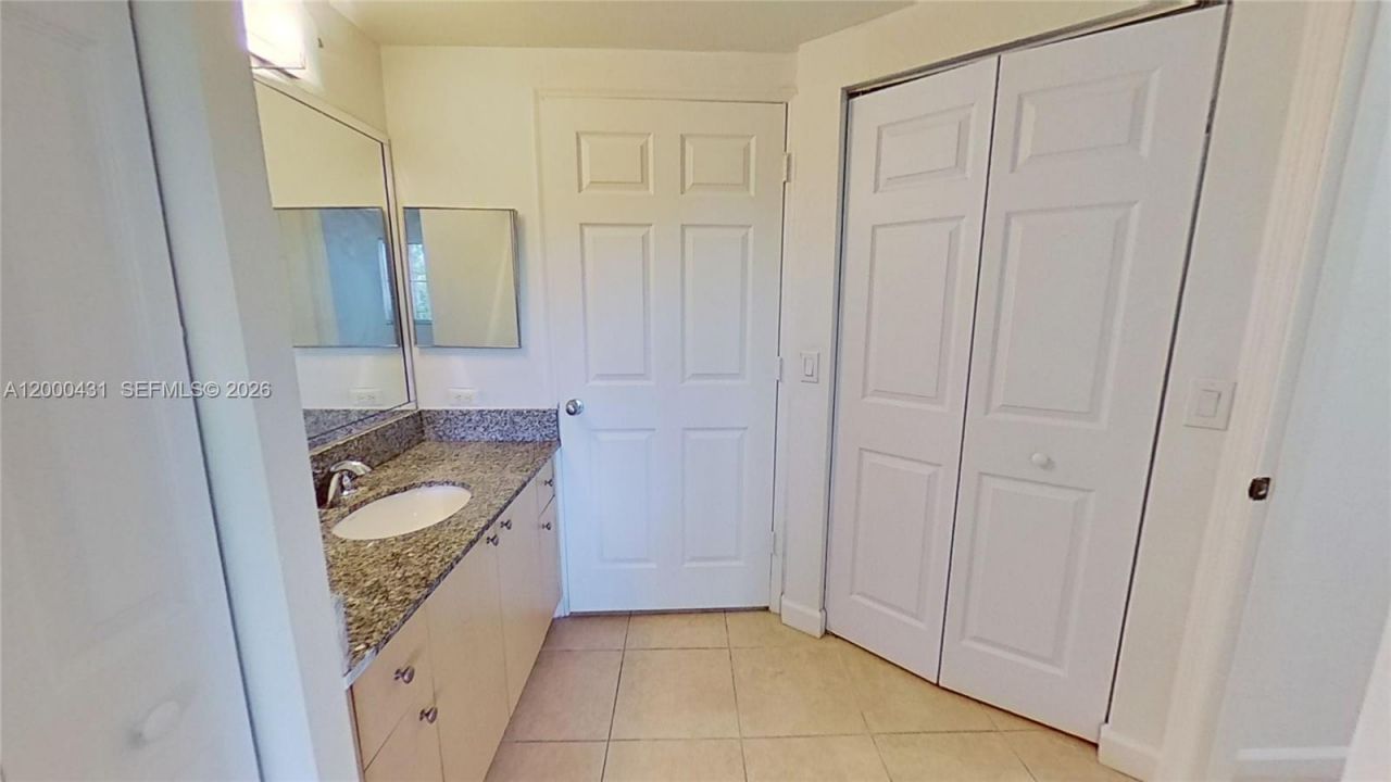 2493 Centergate Dr, Unit 103, Miramar, FL 33025 Photo
