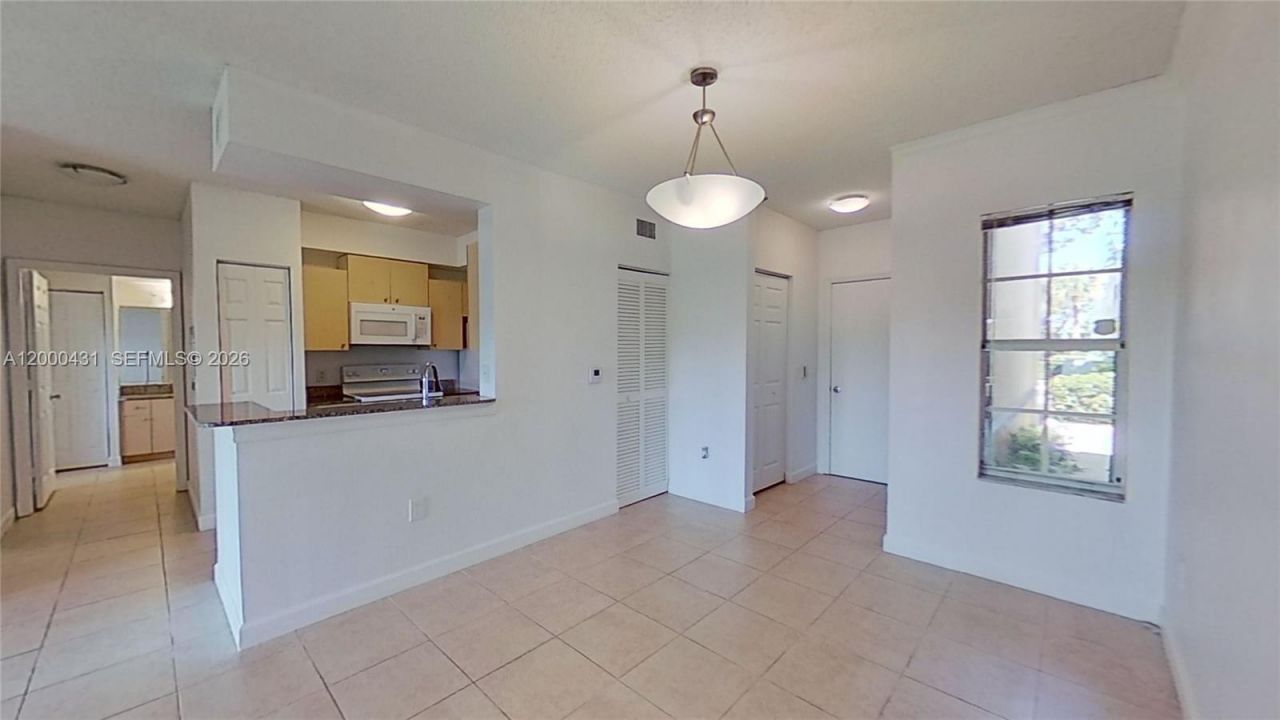 2493 Centergate Dr, Unit 103, Miramar, FL 33025 Photo