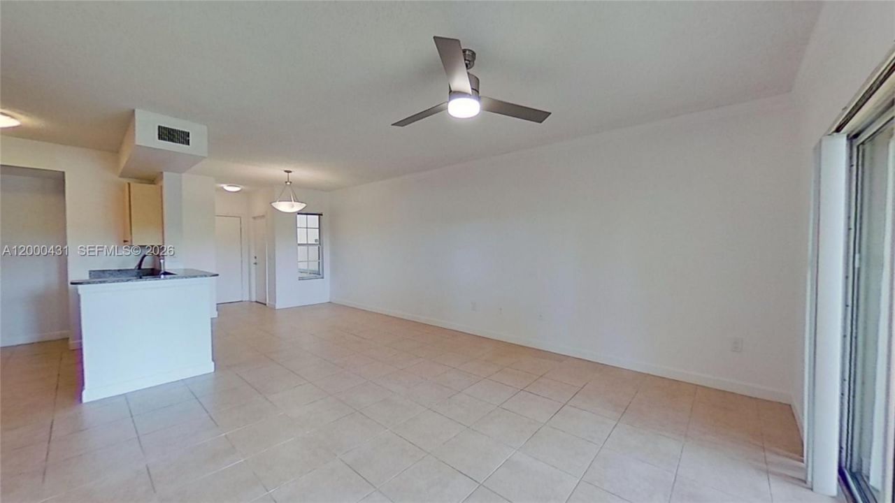 2493 Centergate Dr, Unit 103, Miramar, FL 33025 Photo