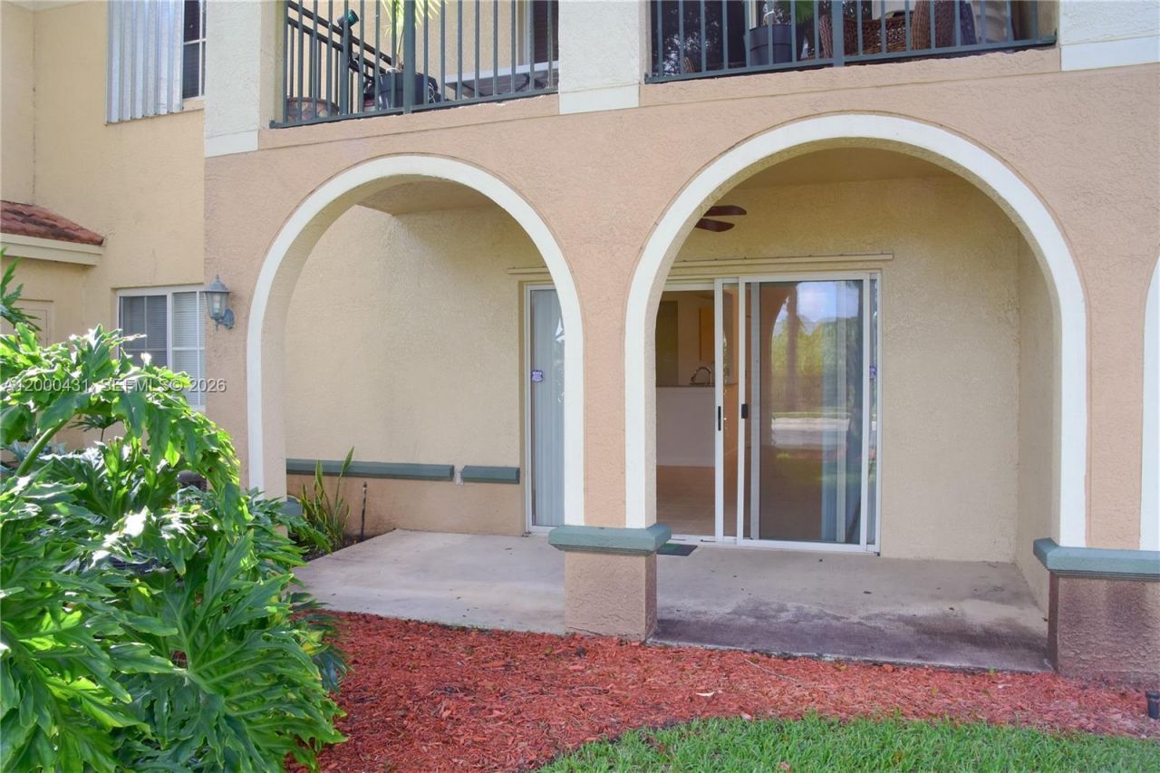 2493 Centergate Dr, Unit 103, Miramar, FL 33025 Photo
