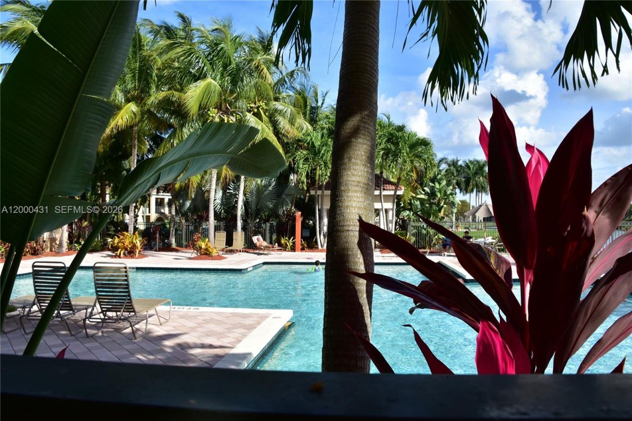 2493 Centergate Dr, Unit 103, Miramar, FL 33025 Photo