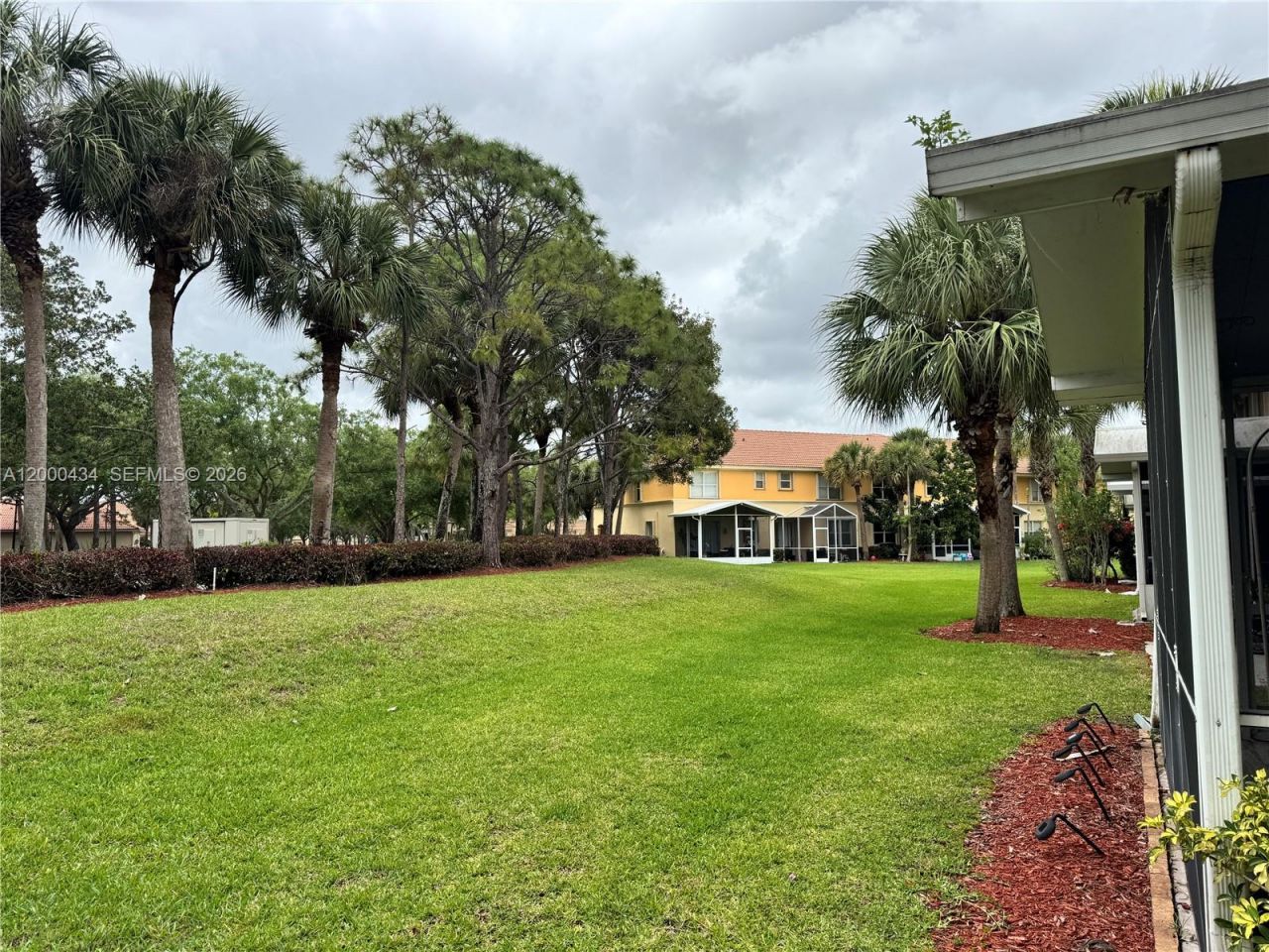 435 Rainbow Springs Ter, Royal Palm Beach, FL 33411 Photo