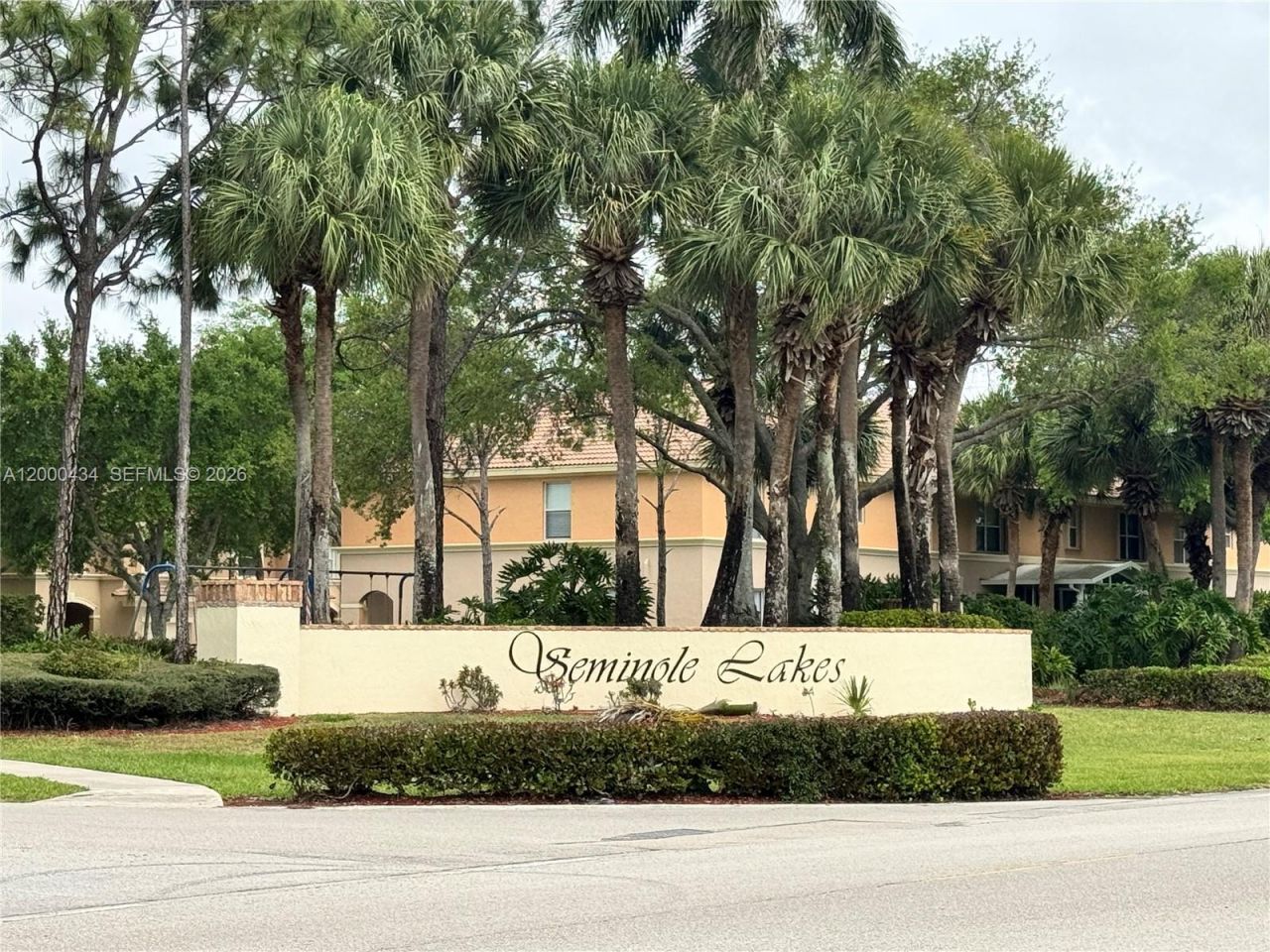 435 Rainbow Springs Ter, Royal Palm Beach, FL 33411 Photo