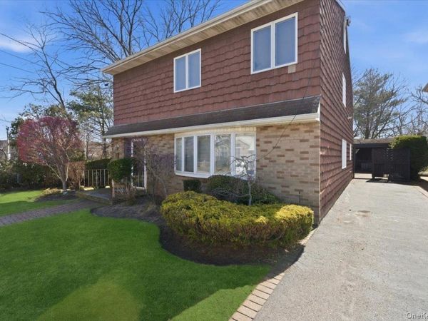 151 wanser , Inwood, NY 11096