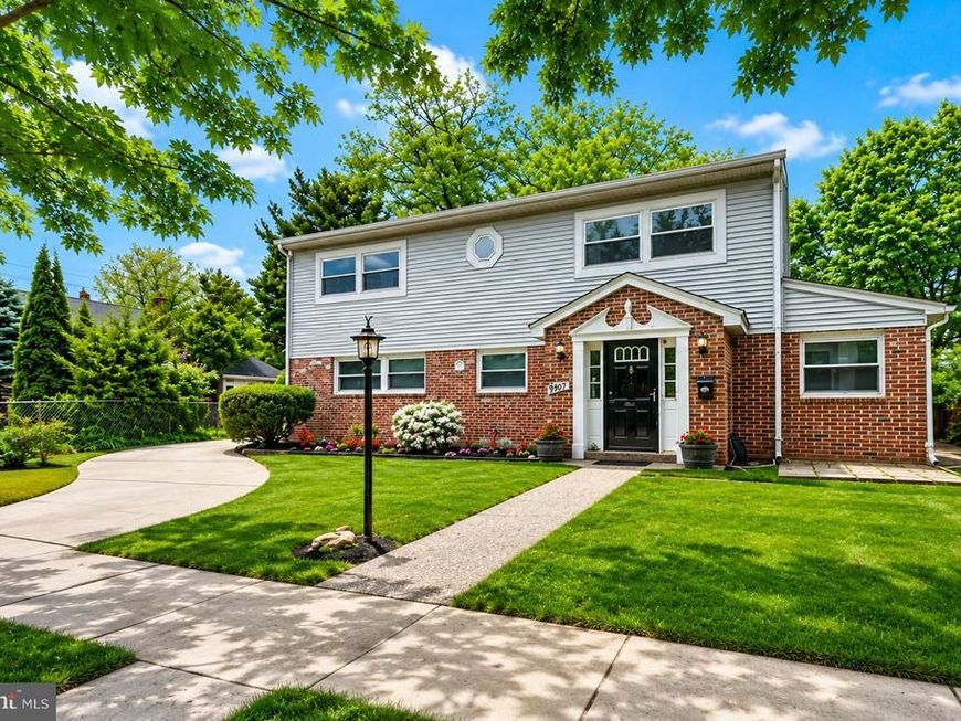 9907 Woodland Drive, Silver Spring, MD 20902 Main Photo