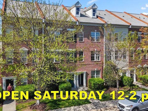 42462 HOLLYHOCK TERRACE, BRAMBLETON, VA 20148