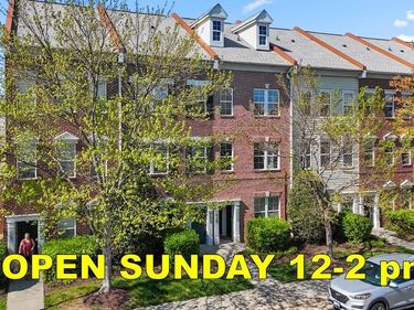 42462 HOLLYHOCK TERRACE, BRAMBLETON, VA 20148