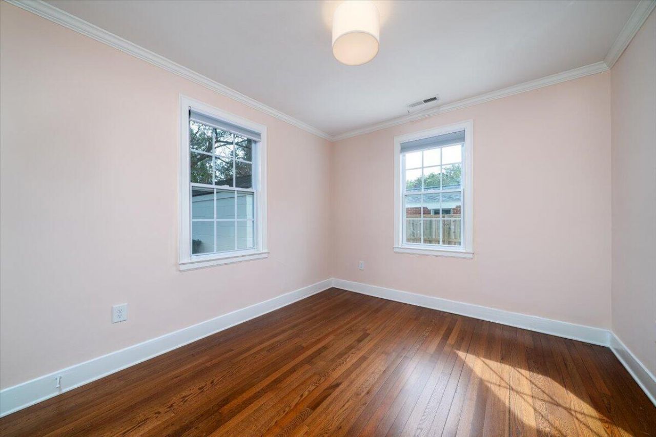 20 Timmerman Drive Photo 12