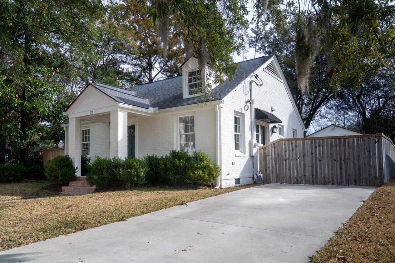 20 Timmerman Drive Photo 4