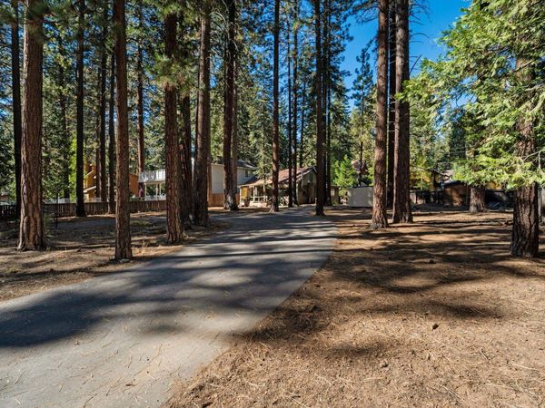 8529 Golden Avenue, Kings Beach, CA 96143