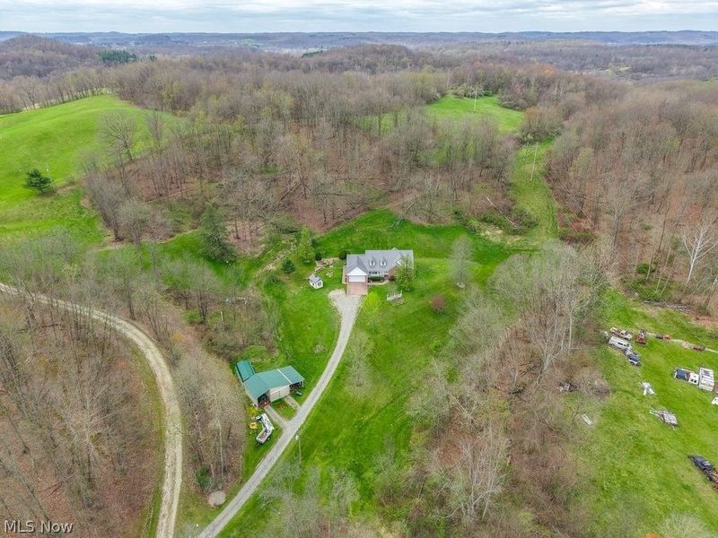 3139 Camille Road SW, Sherrodsville, OH 44675 Photo 10